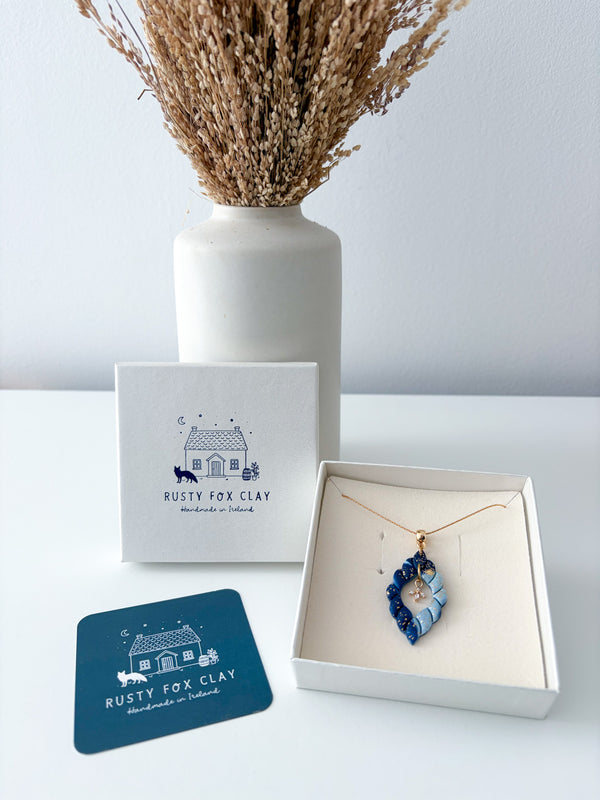 aqua / navy - Uyuni Necklace (Christmas Collection)