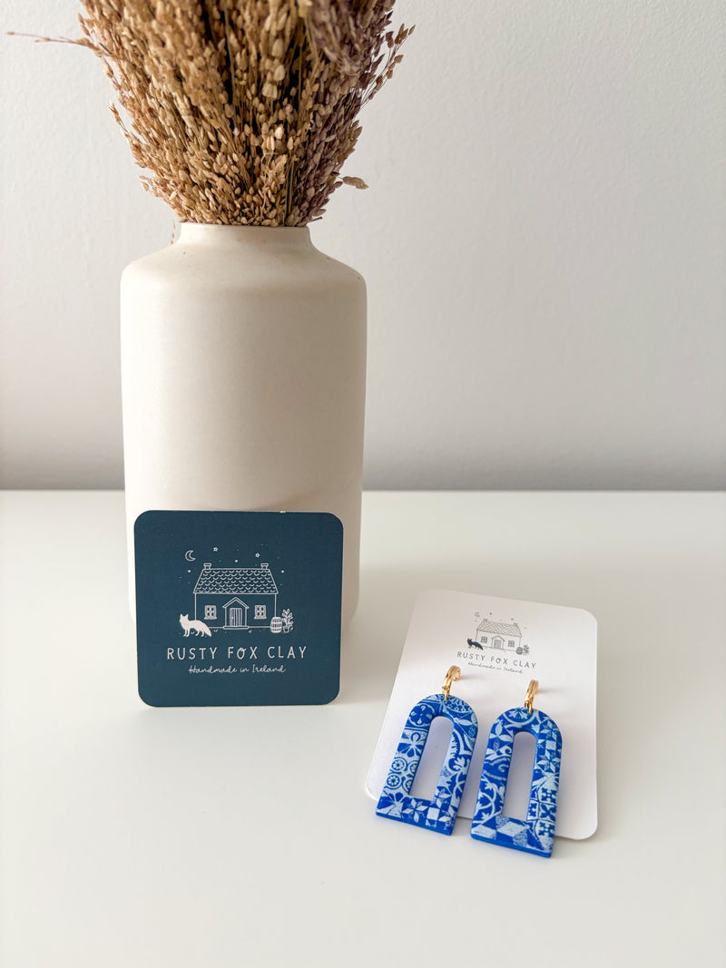 Arequipa (Santorini Collection)